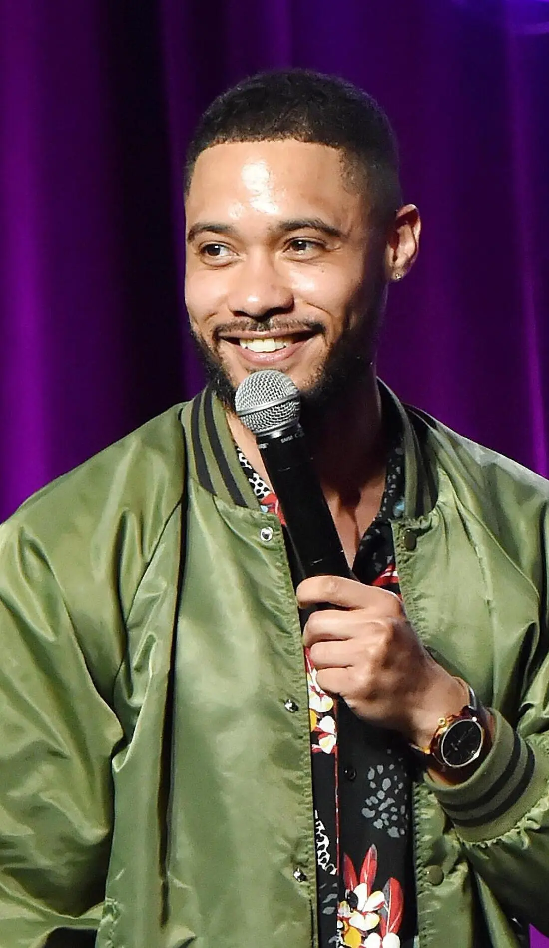 Langston Kerman on stage